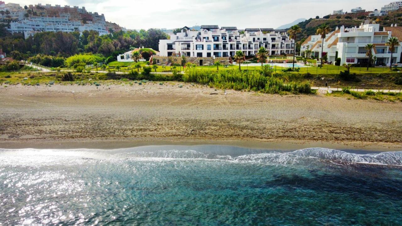 Exclusive Luxury Frontline Beach Penthouse Casares Del Mar - Estepona מראה חיצוני תמונה