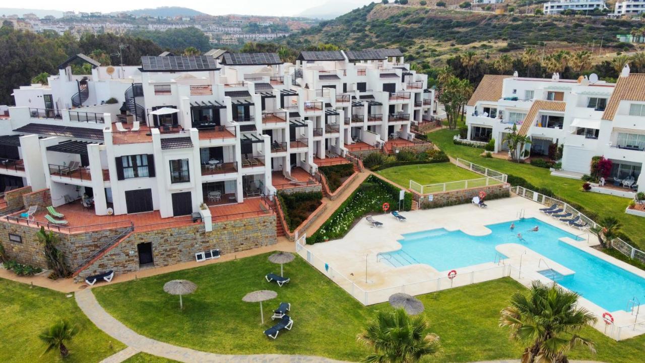 Exclusive Luxury Frontline Beach Penthouse Casares Del Mar - Estepona מראה חיצוני תמונה