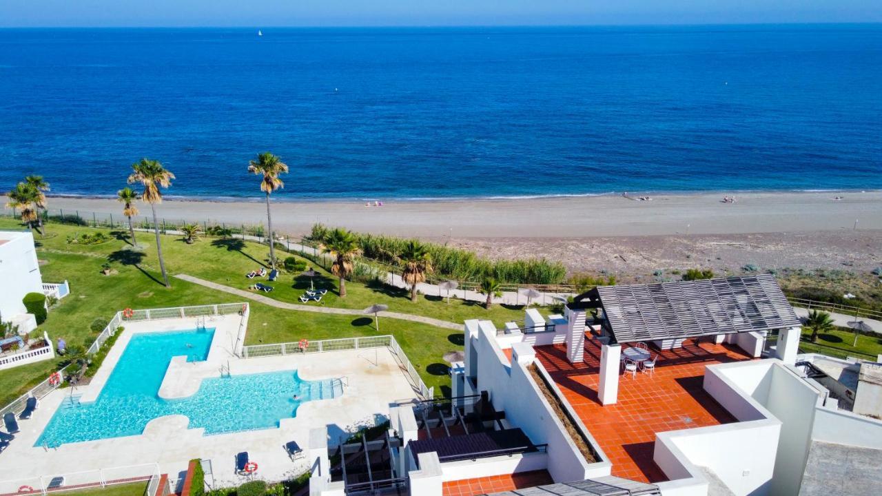 Exclusive Luxury Frontline Beach Penthouse Casares Del Mar - Estepona מראה חיצוני תמונה